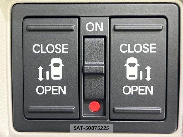 Honda N BOX 2026-01 7980215-2