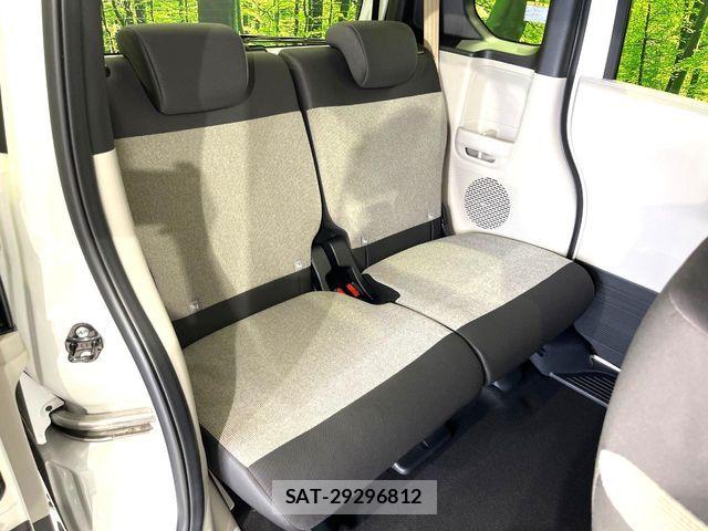 Honda N BOX 2026-01 7980217-9
