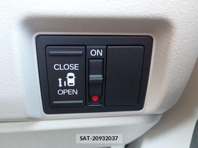 Honda N BOX 2025-04 7980213-12