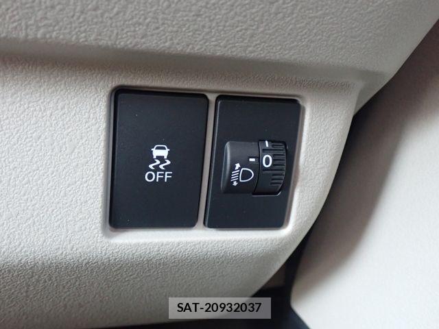 Honda N BOX 2025-04 7980213-16