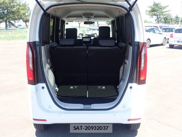 Honda N BOX 2025-04 7980213-24