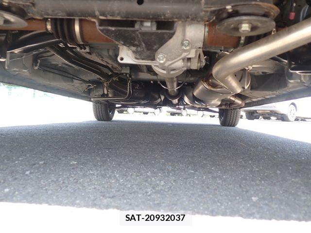 Honda N BOX 2025-04 7980213-27