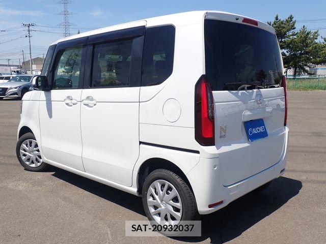 Honda N BOX 2025-04 7980213-2