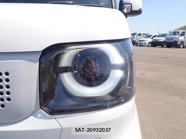 Honda N BOX 2025-04 7980213-3