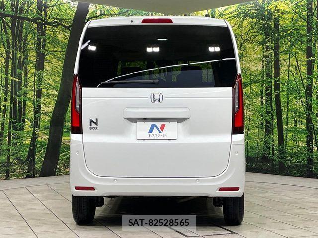 Honda N BOX 2025-03 7980214-15