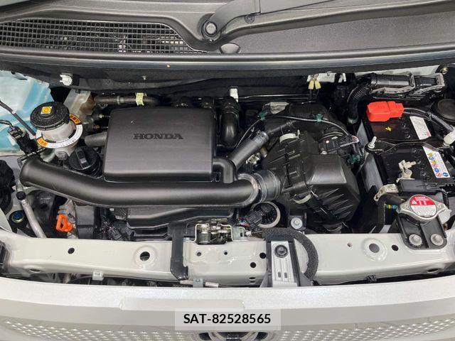 Honda N BOX 2025-03 7980214-18