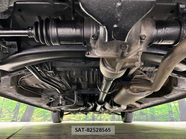 Honda N BOX 2025-03 7980214-19