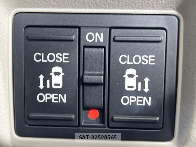 Honda N BOX 2025-03 7980214-6
