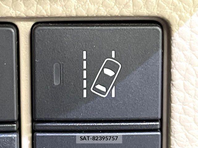 Honda N BOX 2018-05 8037096-7