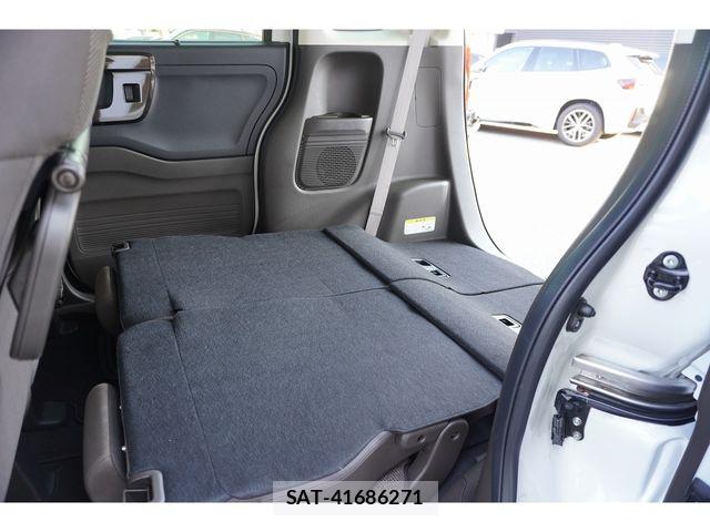 Honda N BOX 2022-11 8037091-16