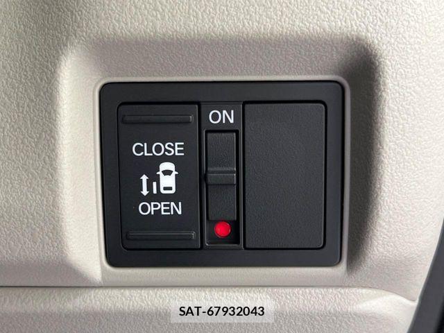 Honda N BOX 2026-05 8037077-2