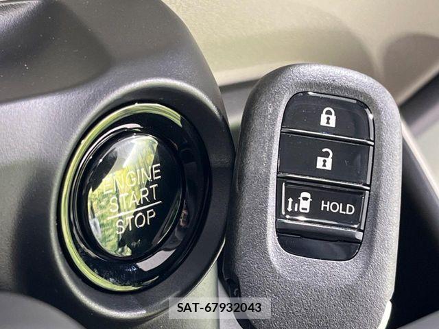 Honda N BOX 2026-05 8037077-6