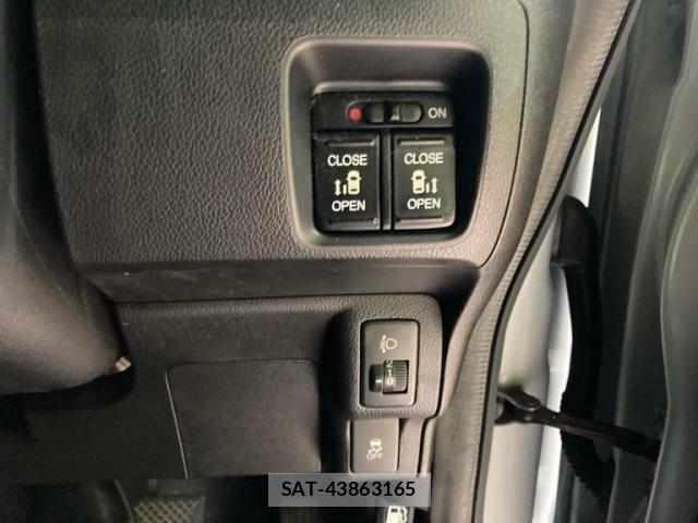 Honda N BOX 2013-07 8037105-17