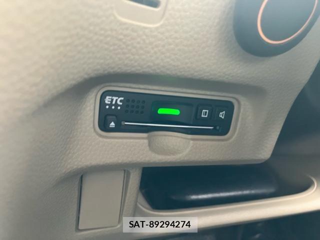 Honda N BOX 2017-11 8074843-21