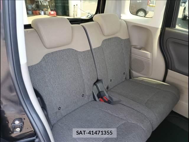 Honda N BOX 2017-09 8074841-15