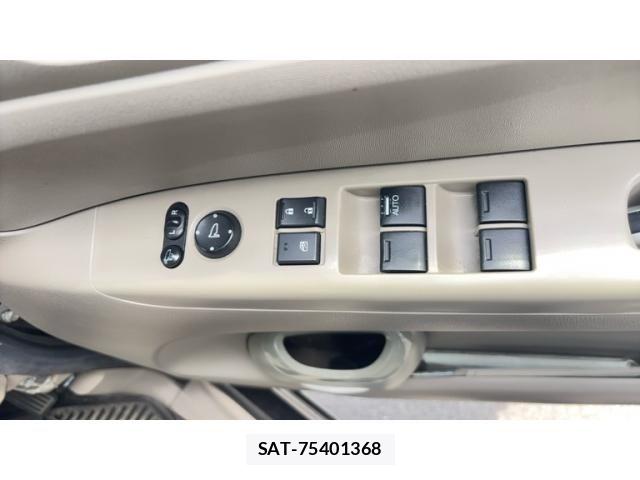 Honda N BOX 2014-02 8074844-7
