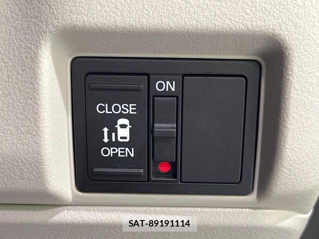 Honda N BOX 2026-06 8100709-3