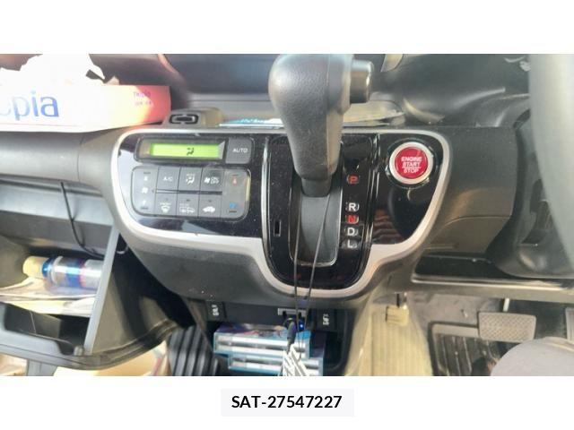 Honda N BOX 2015-01 8100718-18