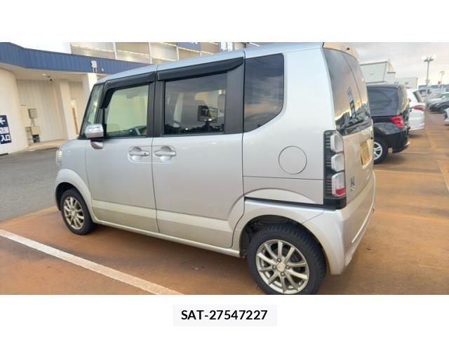 Honda N BOX 2015-01 8100718-4