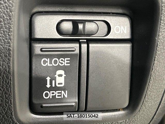 Honda N BOX 2016-07 8131493-4