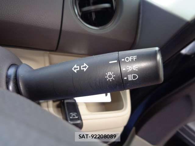 Honda N BOX 2018-07 8131491-13