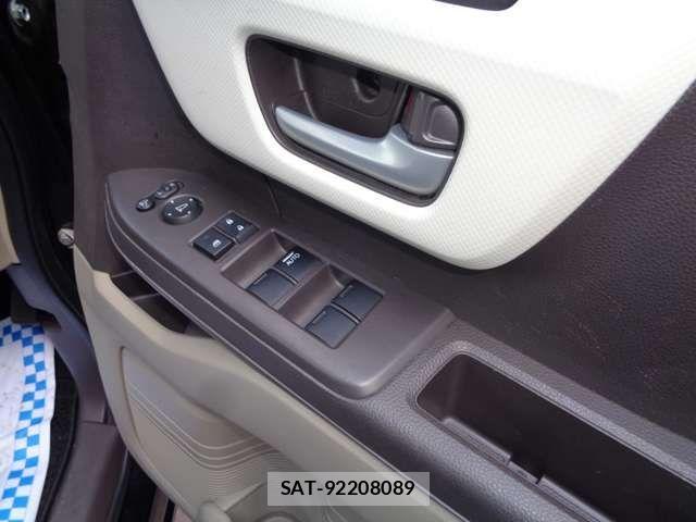 Honda N BOX 2018-07 8131491-17