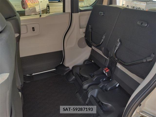 Honda N BOX 2024-06 8131490-18