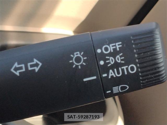 Honda N BOX 2024-06 8131490-26