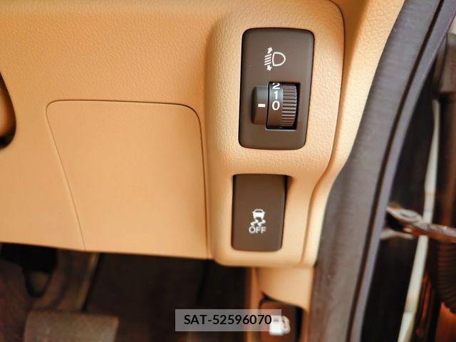 Honda N BOX 2012-06 8146272-19