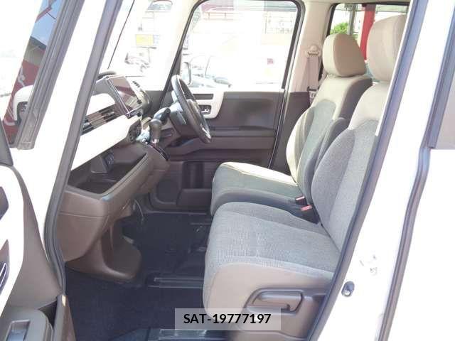 Honda N BOX 2021-03 8146270-10