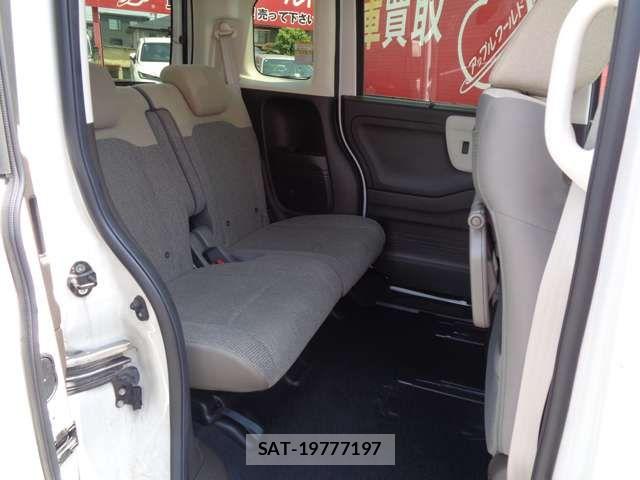 Honda N BOX 2021-03 8146270-15