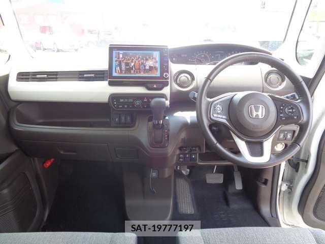 Honda N BOX 2021-03 8146270-2