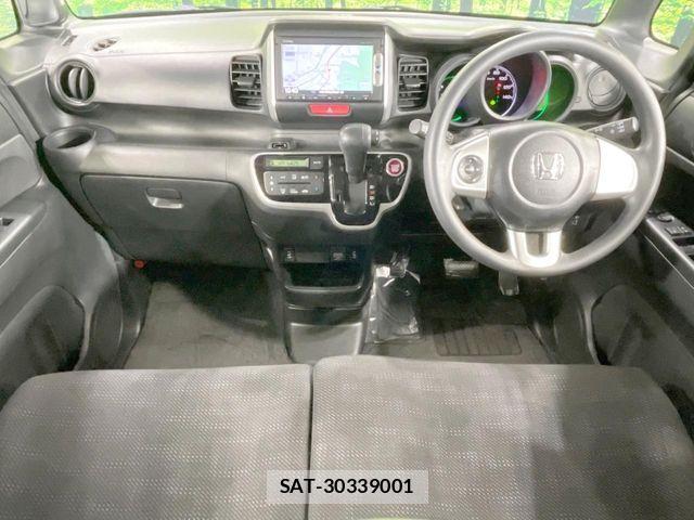 Honda N BOX 2015-01 8209007-1