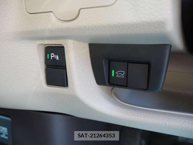 Honda N BOX 2019-06 8209004-14