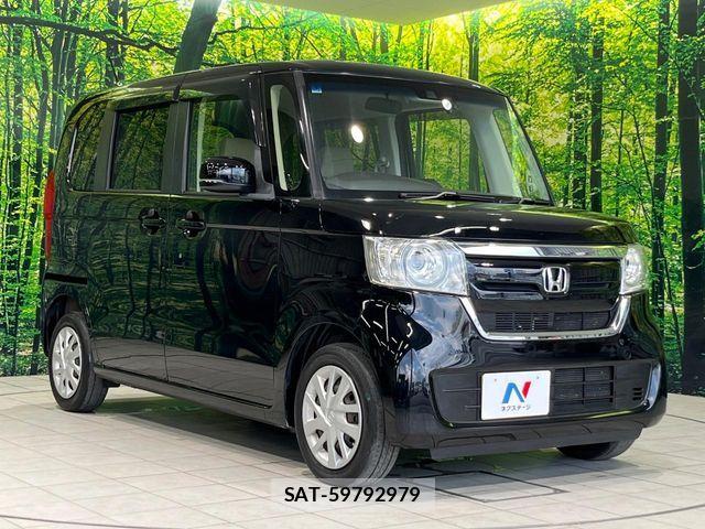 Honda N BOX 2018-03 8209005-15