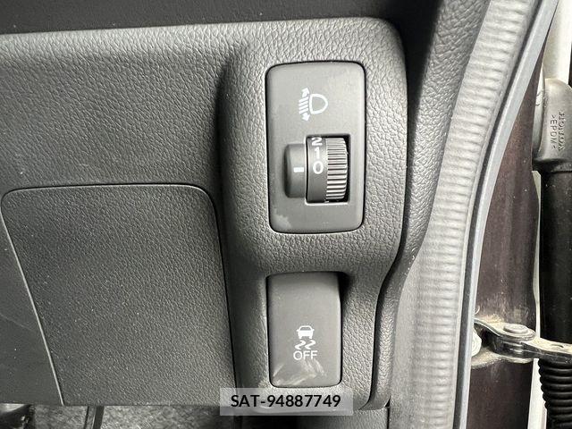 Honda N BOX 2017-02 8230997-18