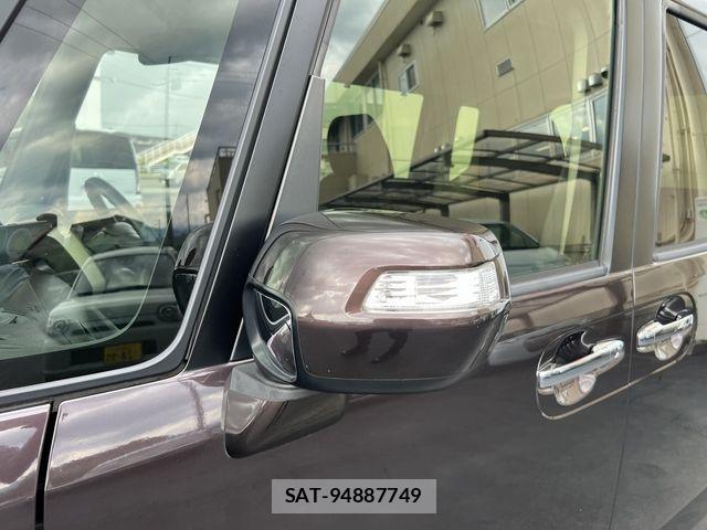 Honda N BOX 2017-02 8230997-25