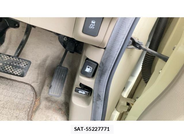 Honda N BOX 2012-06 8230998-12