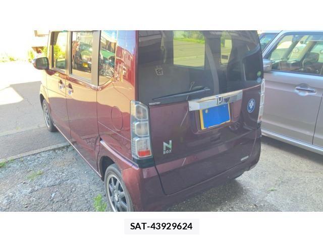 Honda N BOX 2014-11 8246078-10