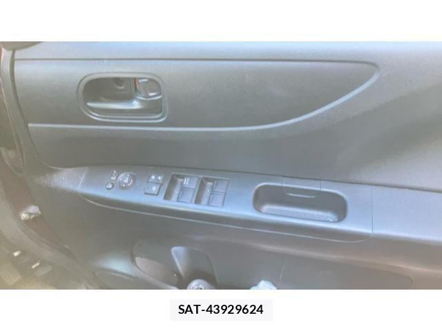 Honda N BOX 2014-11 8246078-5