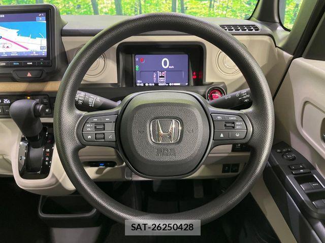 Honda N BOX 2025-02 8246071-11