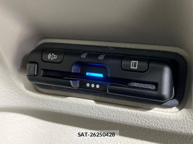 Honda N BOX 2025-02 8246071-6