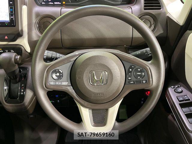 Honda N BOX 2021-02 8246073-11