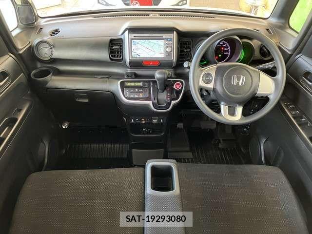 Honda N BOX 2016-07 8246076-3