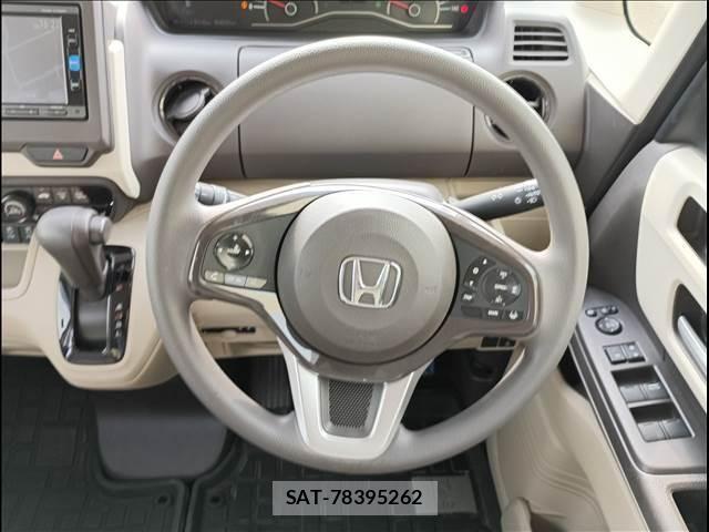 Honda N BOX 2017-11 8315806-19