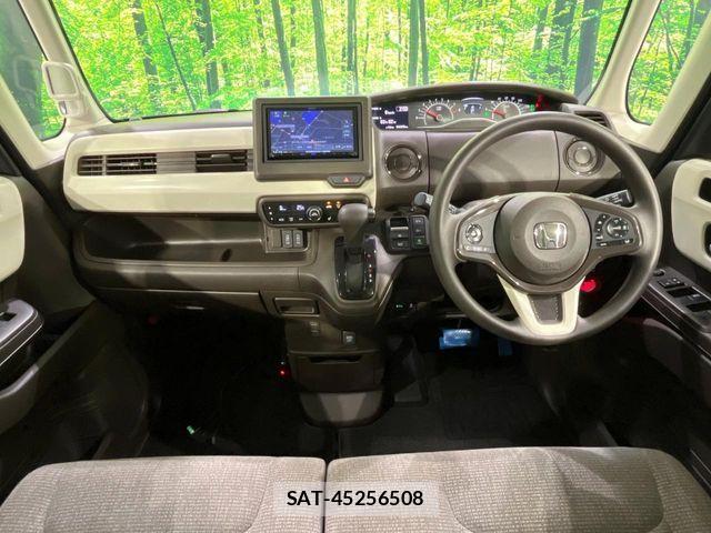 Honda N BOX 2022-05 8315802-1