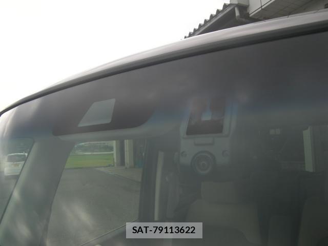 Honda N BOX 2023-03 8337010-25