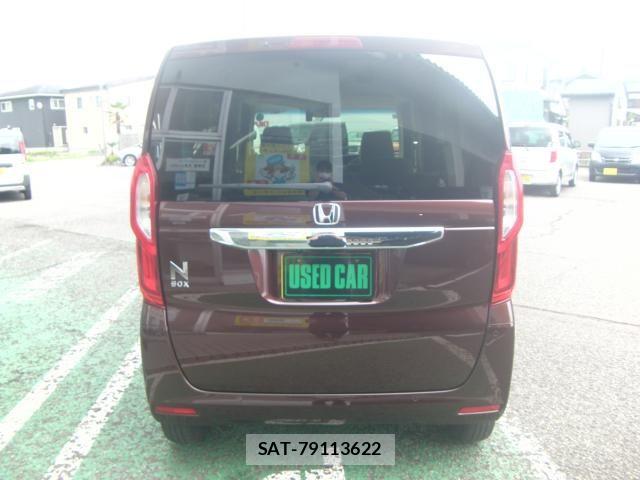 Honda N BOX 2023-03 8337010-4