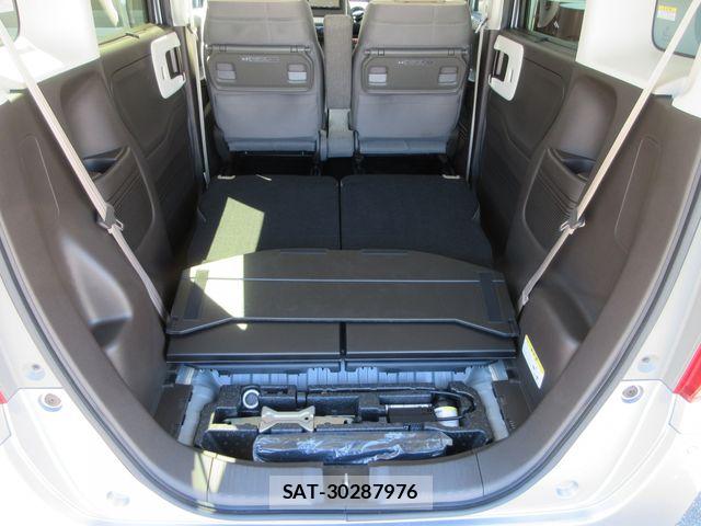 Honda N BOX 2022-07 8337009-18