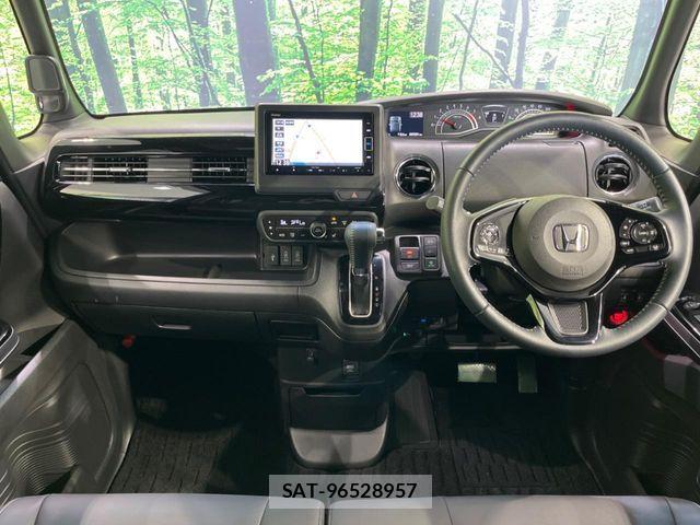 Honda N BOX 2023-03 8367491-1